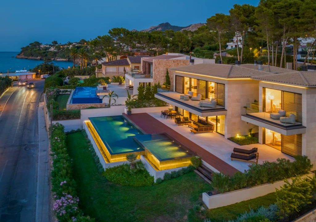 WhatsApp Image 2023-12-30 at 21.29.56(1)