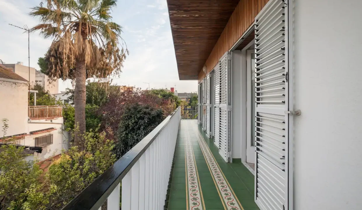 0962857d-cf38-4d50-9cd2-4c22b972e17f