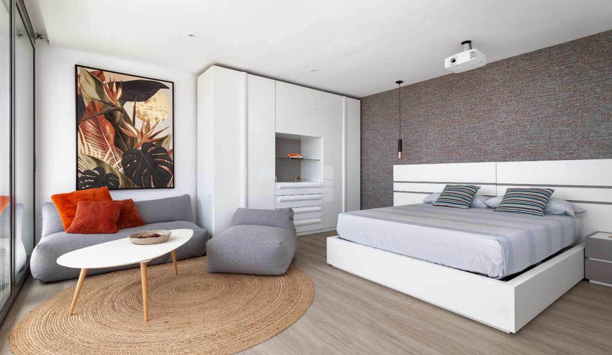 Toni Coll - Castelldefels - Av 342 2 - L - 03