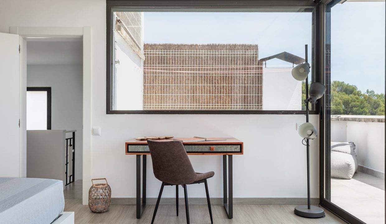 Toni Coll - Castelldefels - Av 342 2 - L - 07