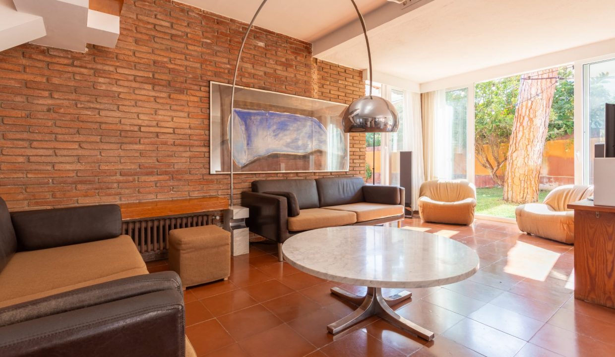 WhatsApp Image 2023-10-13 at 14.55.28(44)