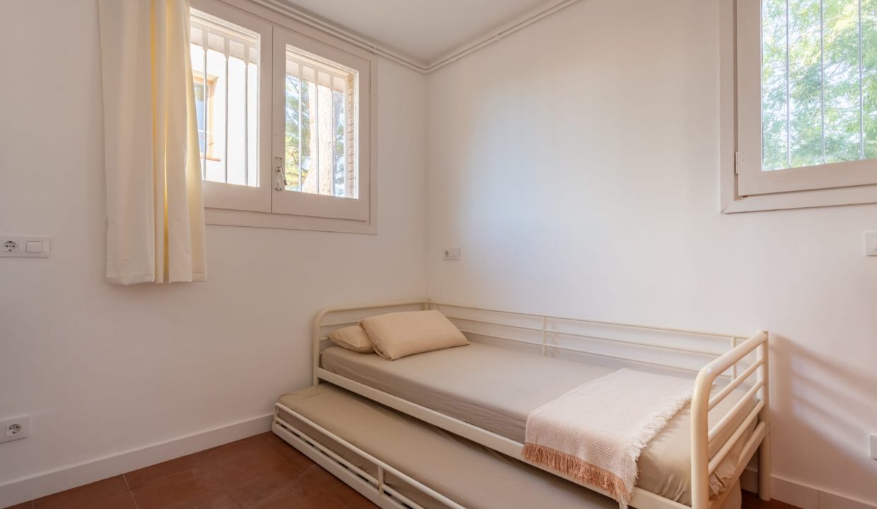 WhatsApp Image 2023-10-13 at 14.55.28(61)